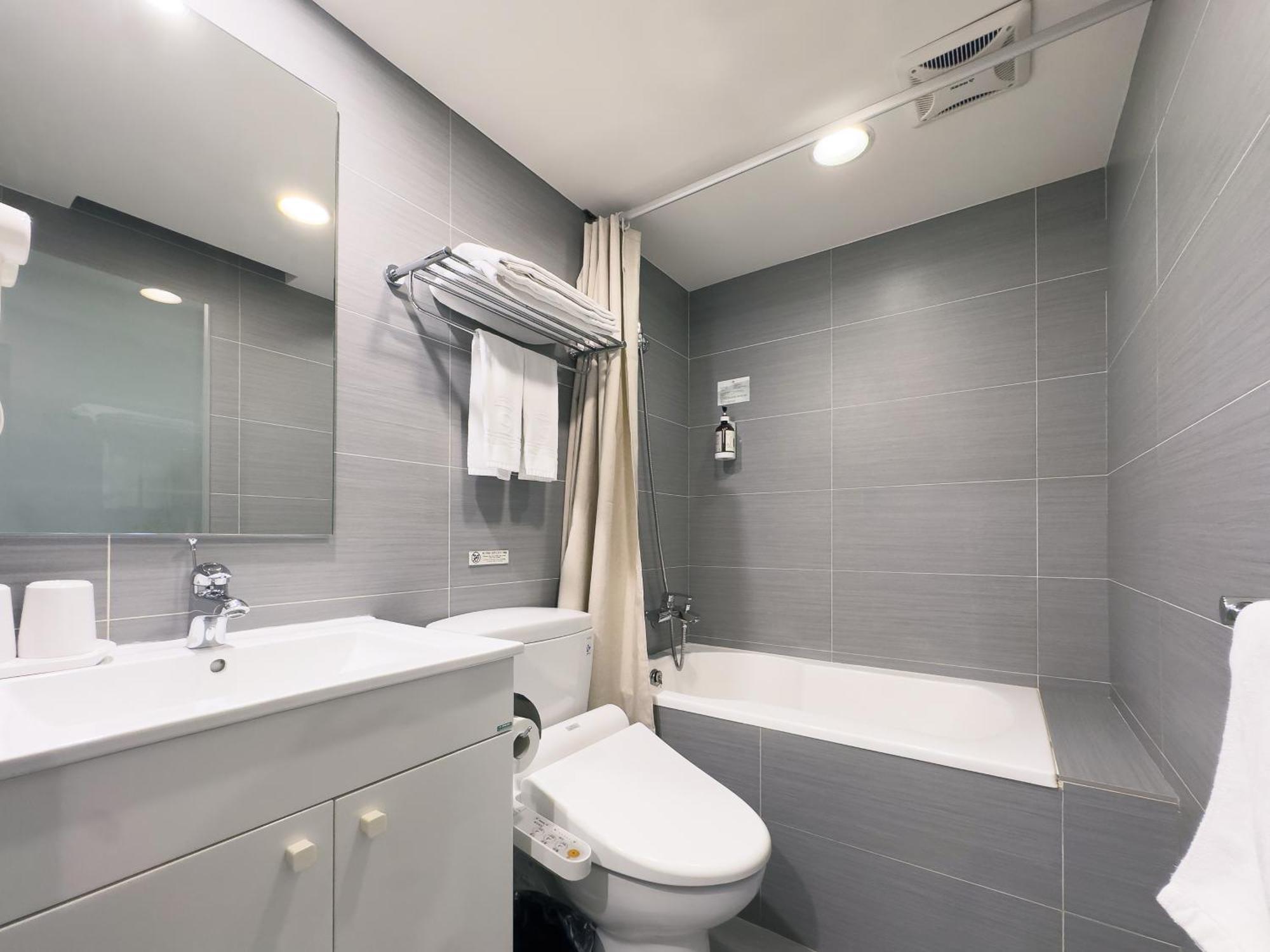 Lumos Inn Taipei Eksteriør billede